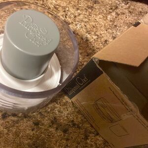 The pampered chef Ice Cream sandwich Maker!